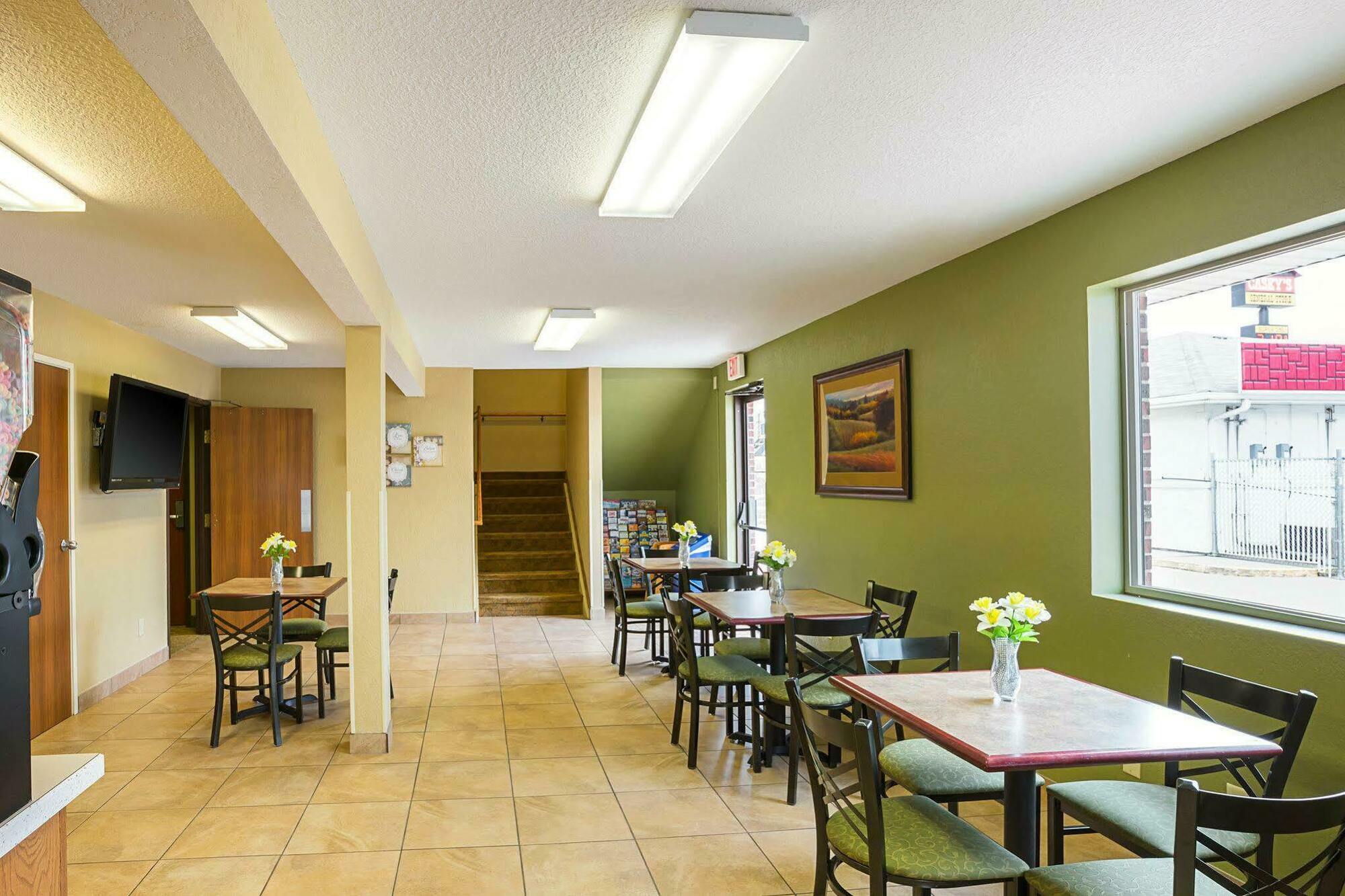 Econo Lodge Kearney Exterior foto